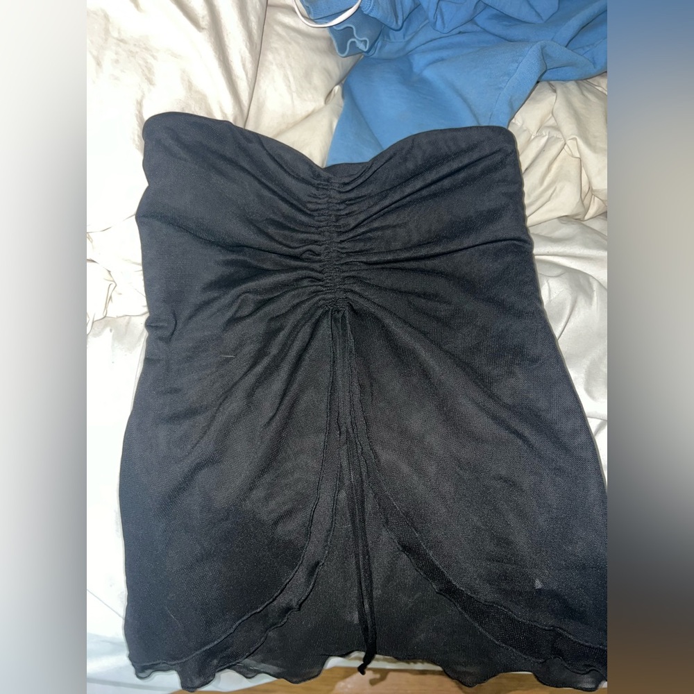 Garage black strapless slit top